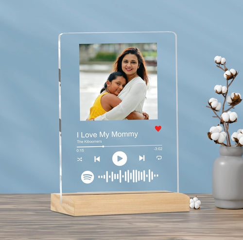 Customized Photo and Spotify Personalized Photo Frame with Wooden Stand